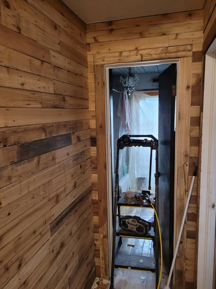 Slide of Dj&s Construction