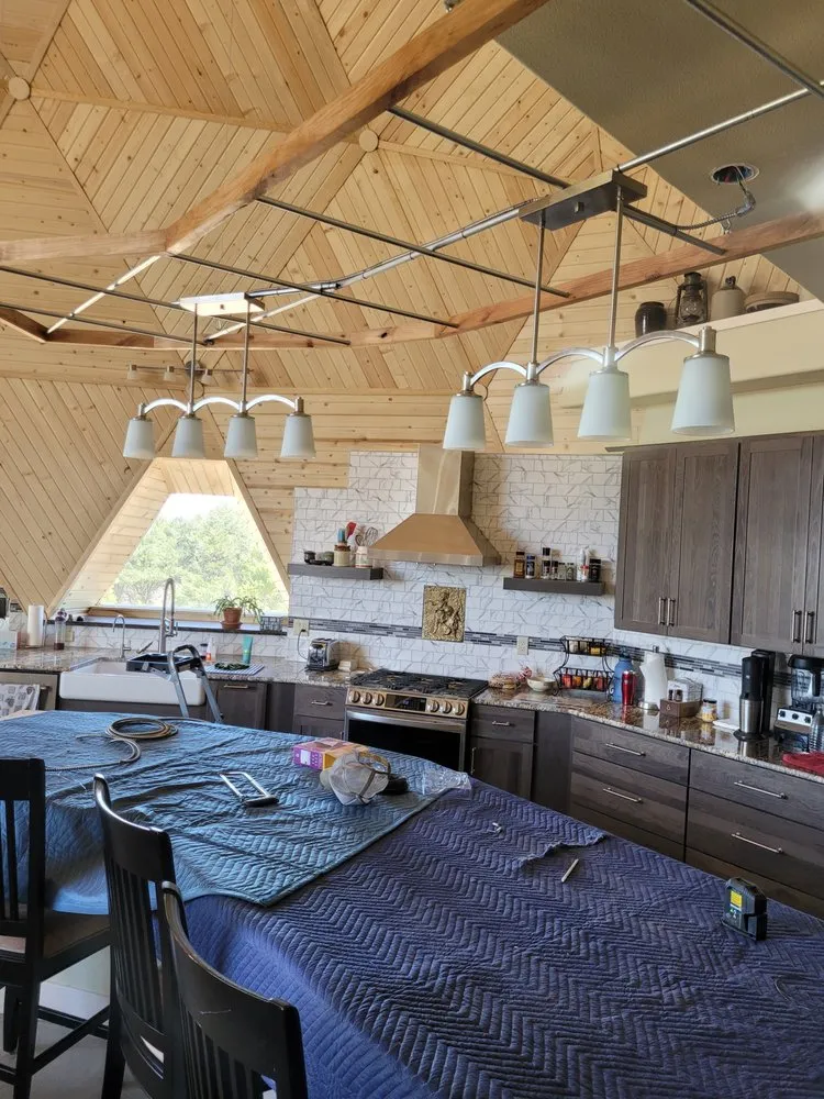 Slide of Dj&s Construction