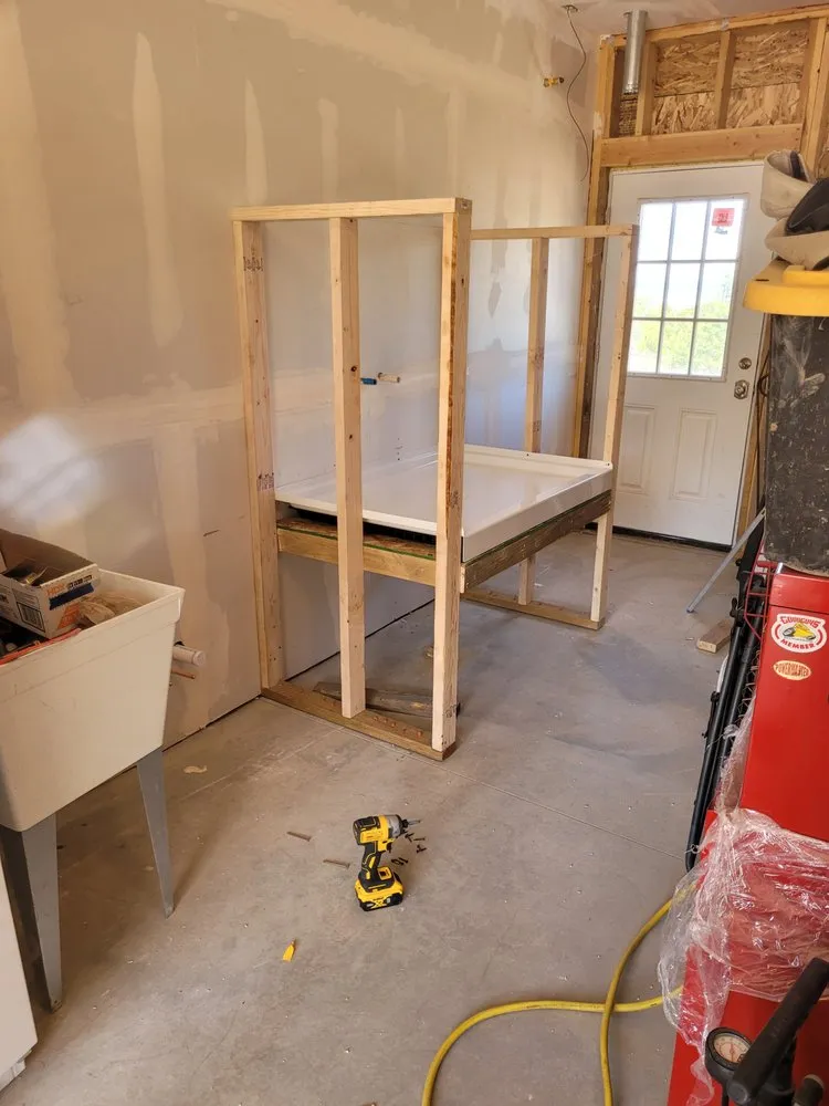 Slide of Dj&s Construction