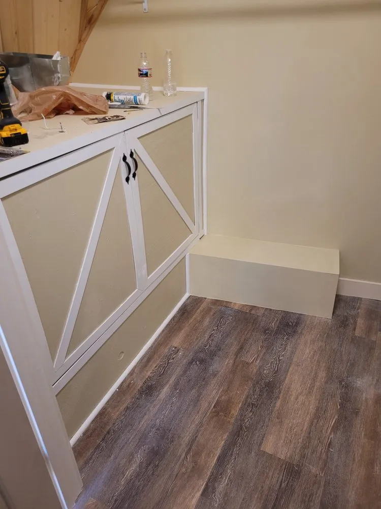 Slide of Dj&s Construction