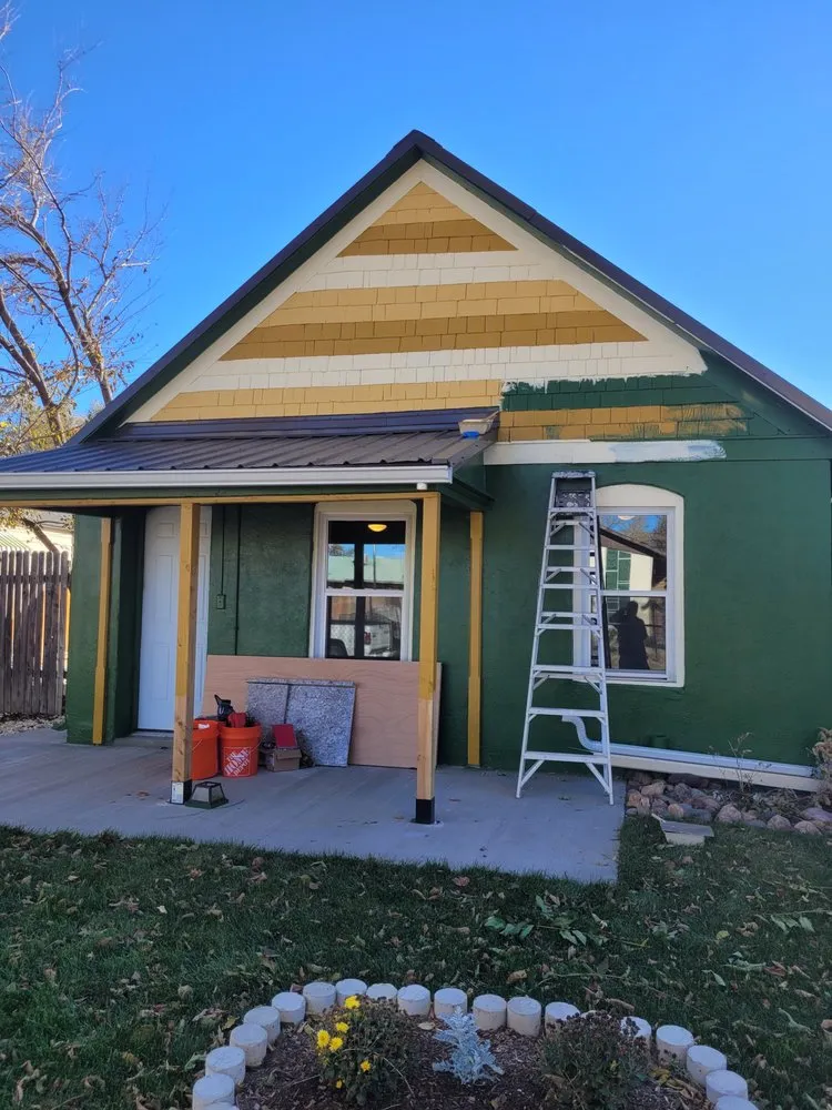 Slide of Dj&s Construction