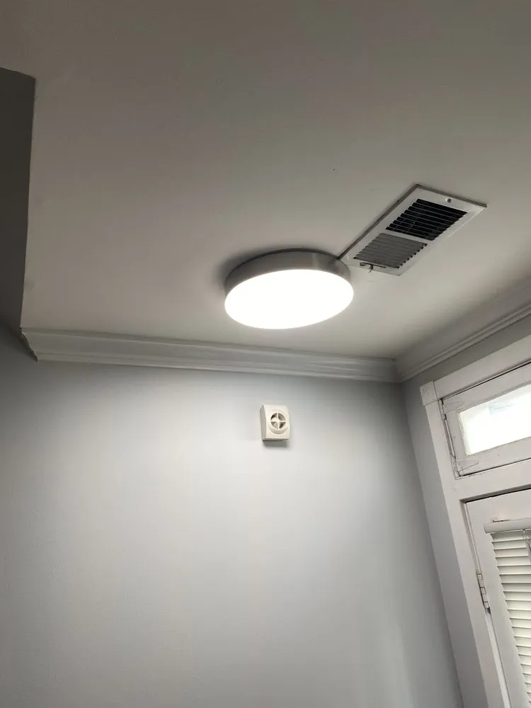 Slide of D&K electrical services