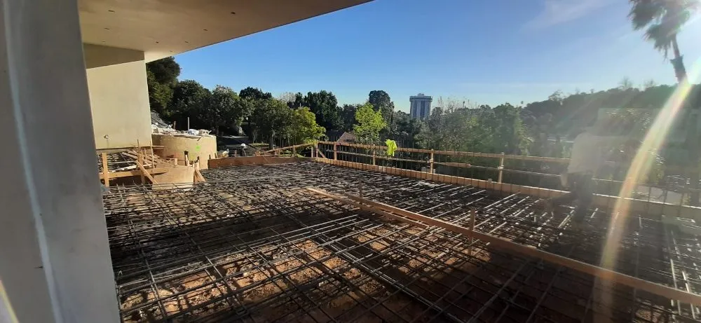 Slide of DKNG Development And Construction