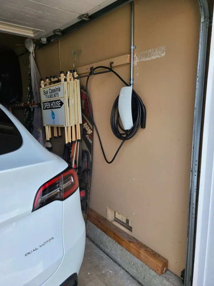 Emergency wiring installation service in ,  - DKNG Development And Construction