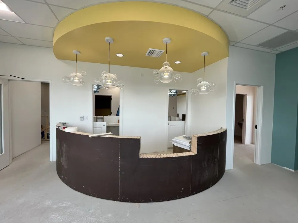 Slide of DL Electric