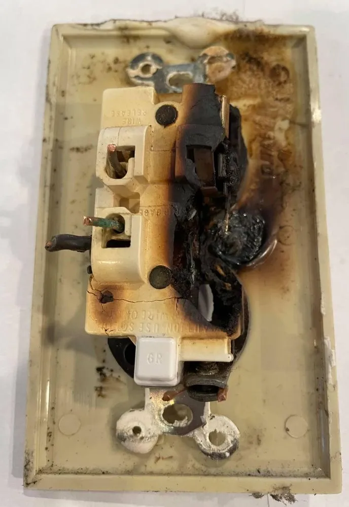 Slide of DLM Electric