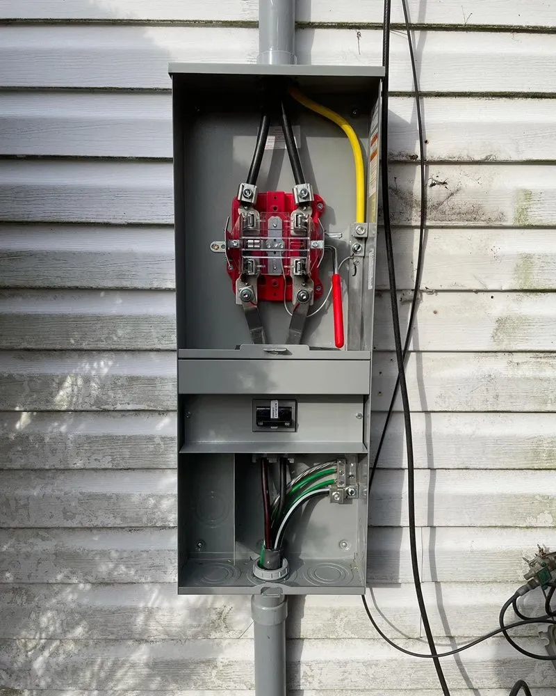 Slide of DLM Electric