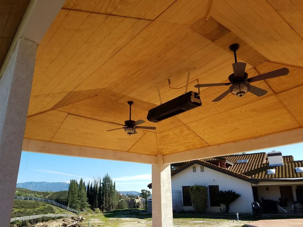 Slide of Dlt Electrical Services