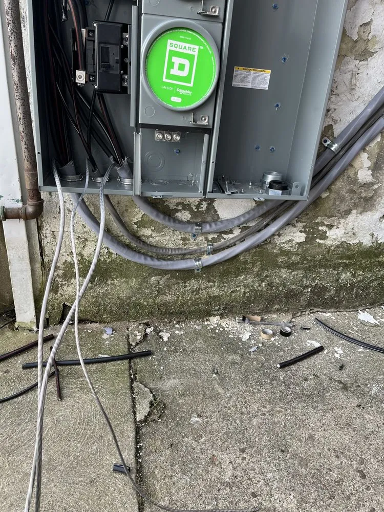 Slide of Dm Electrical Services