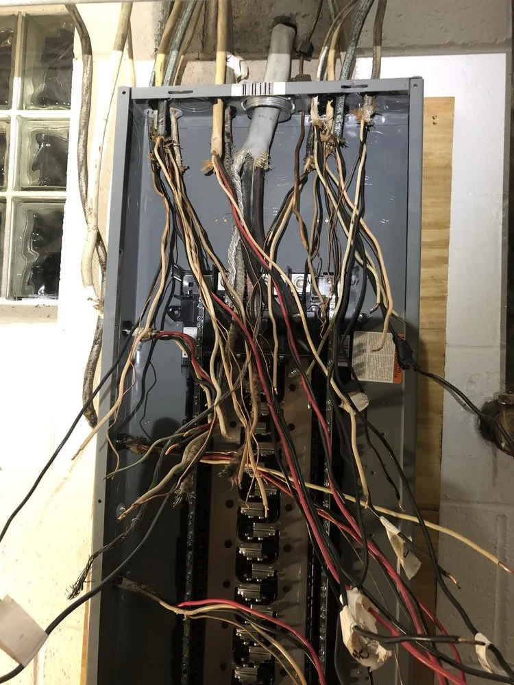 Slide of Dm Electrical Services