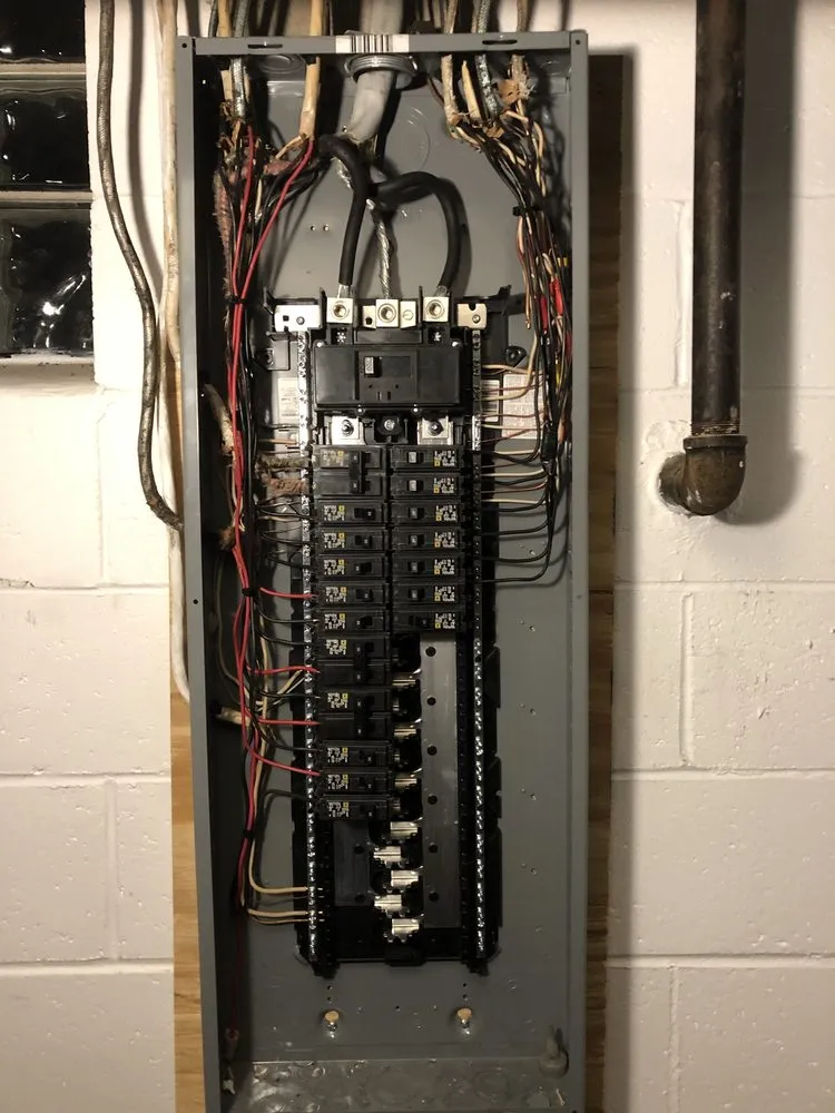 Slide of Dm Electrical Services