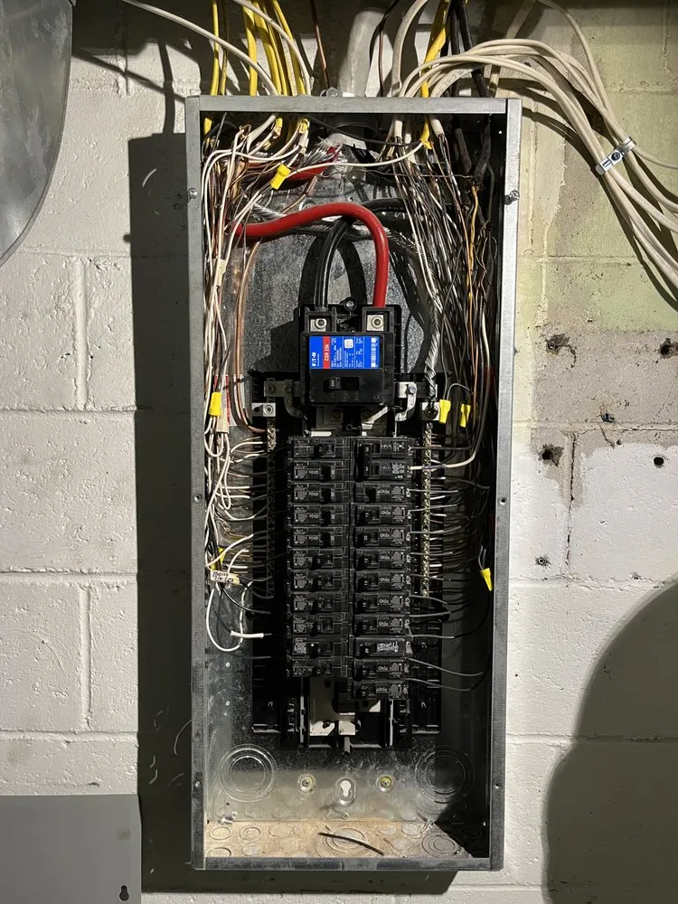 Slide of Dm Electrical Services