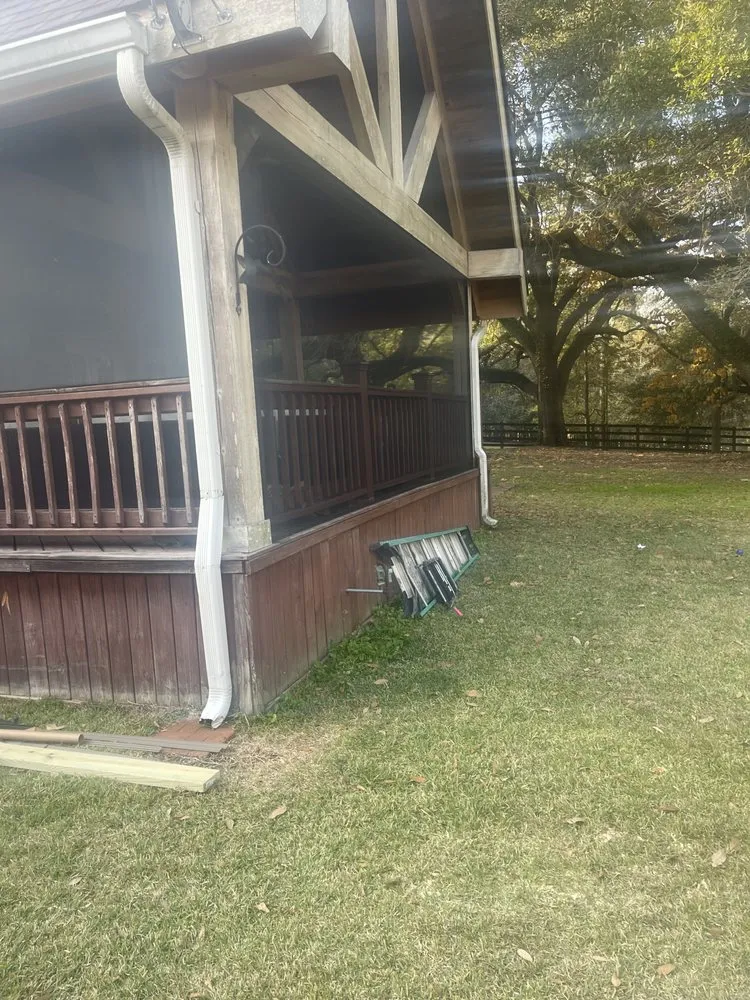 Slide of D&M Gas and Home