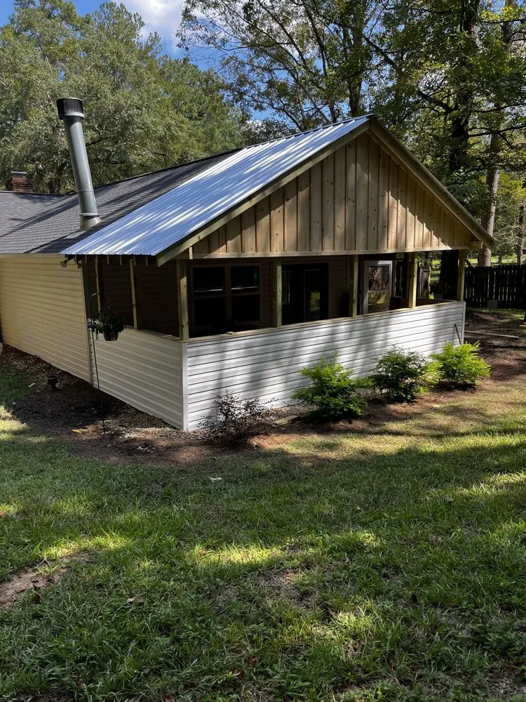 Slide of D&M Gas and Home