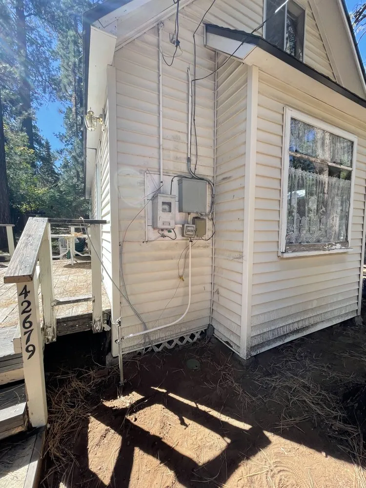 Emergency outlet and switch repair experts serving Big Bear, CA - DMB Electric
