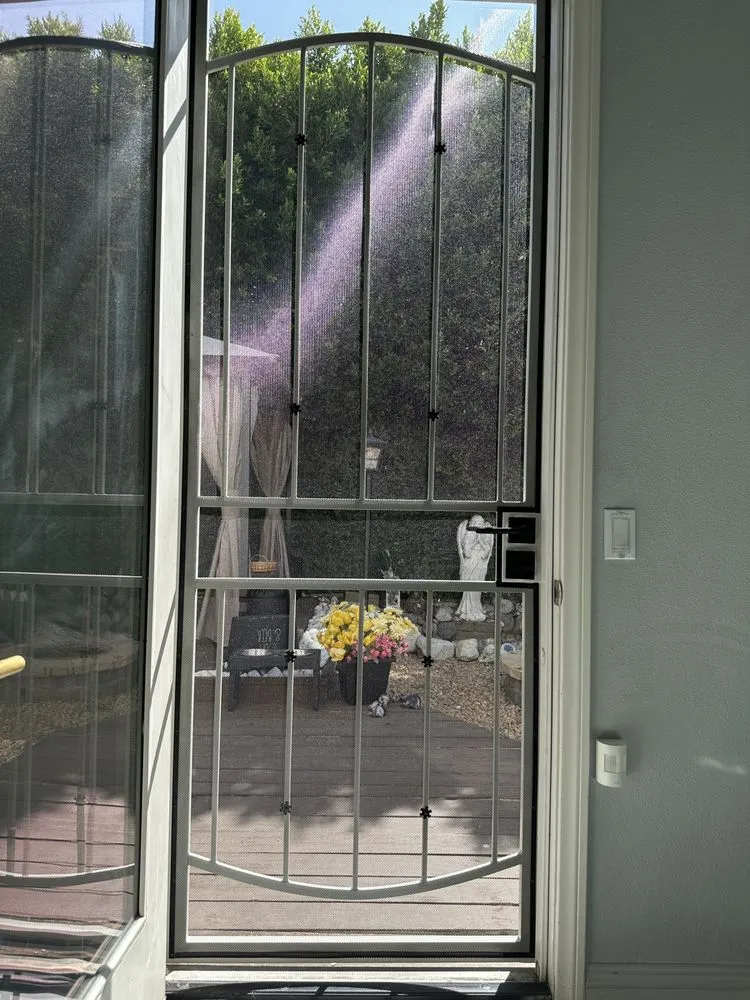 Slide of Dmitry Skilled Handyman