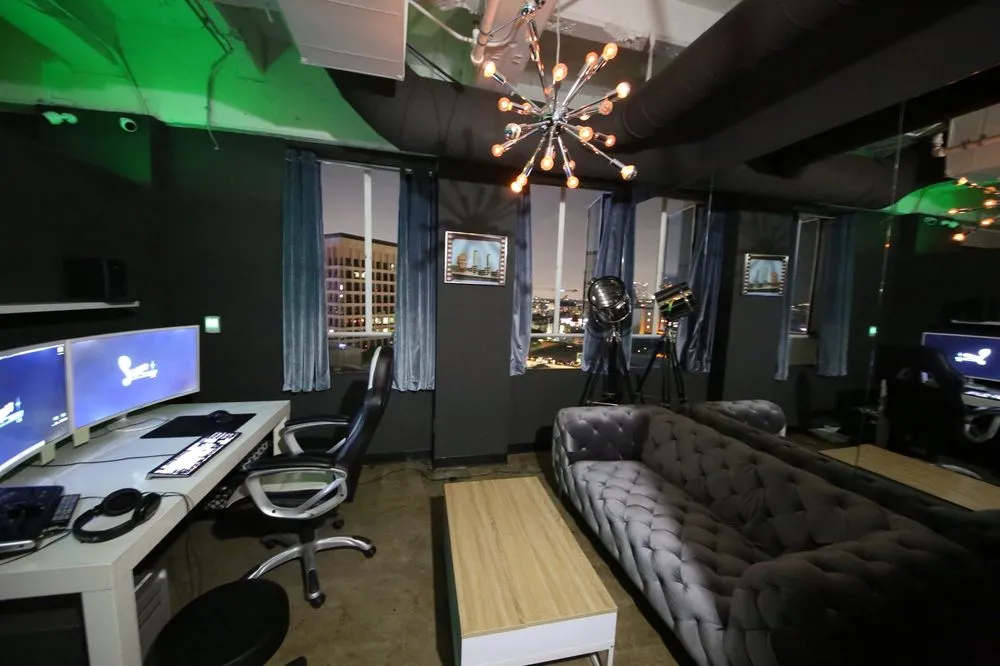 Slide of DMT Design Build