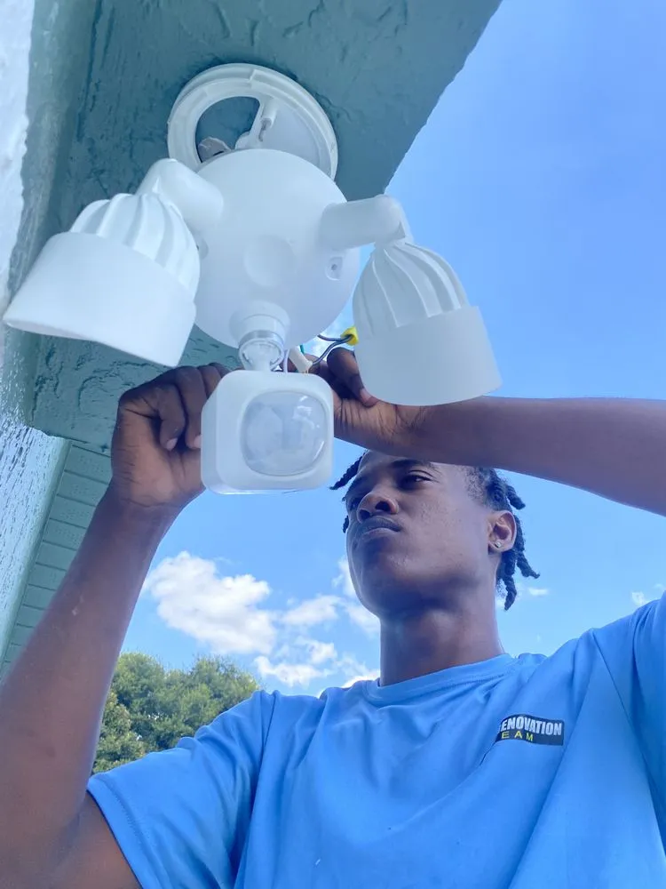 Slide of Dna Renovation Team