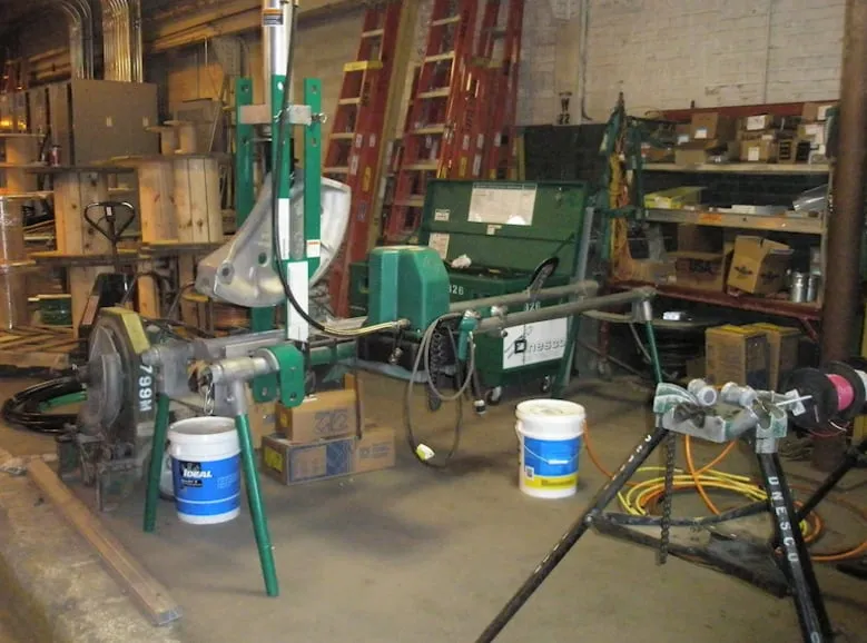 Slide of Dnesco Electric