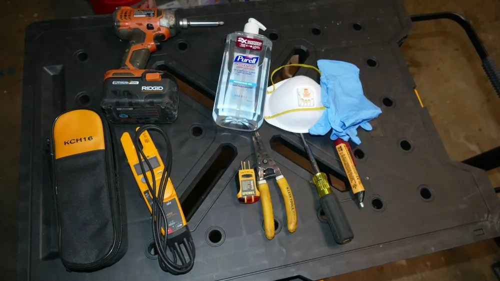 Slide of DNZ Electrical Services