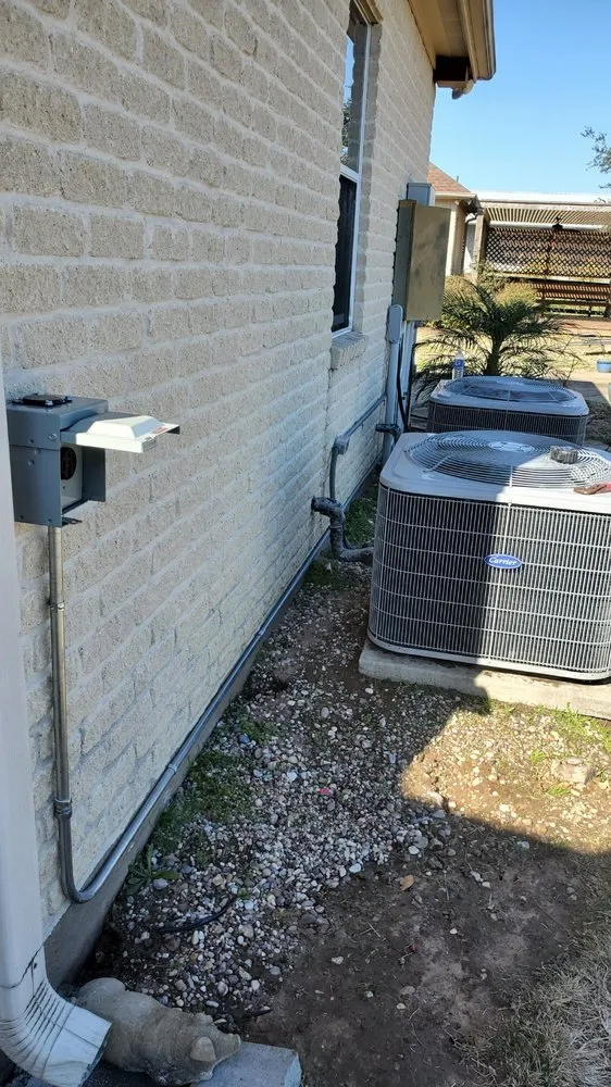 Slide of Doctor Electric Services