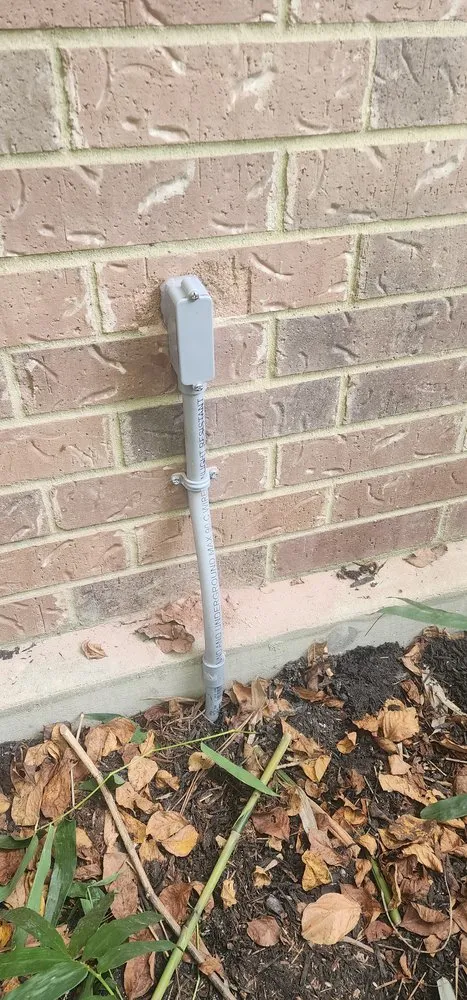 Slide of Doctor Electric Services