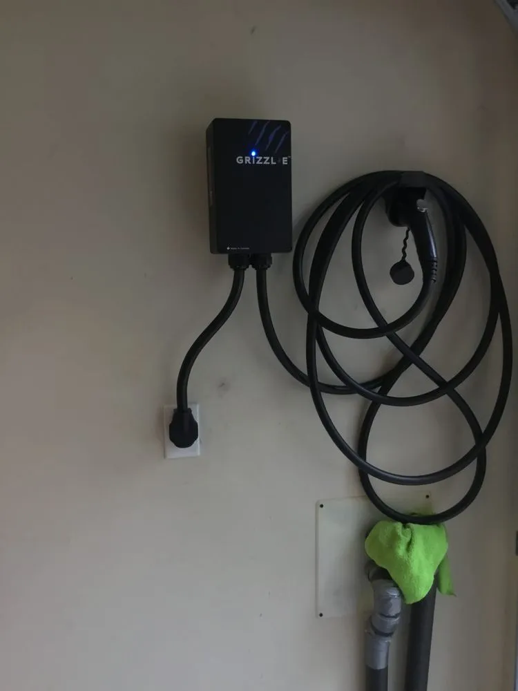 Trusted electrician providing lighting installation in Pasadena, TX - Doctor Home Experts Electrical Heating And Air