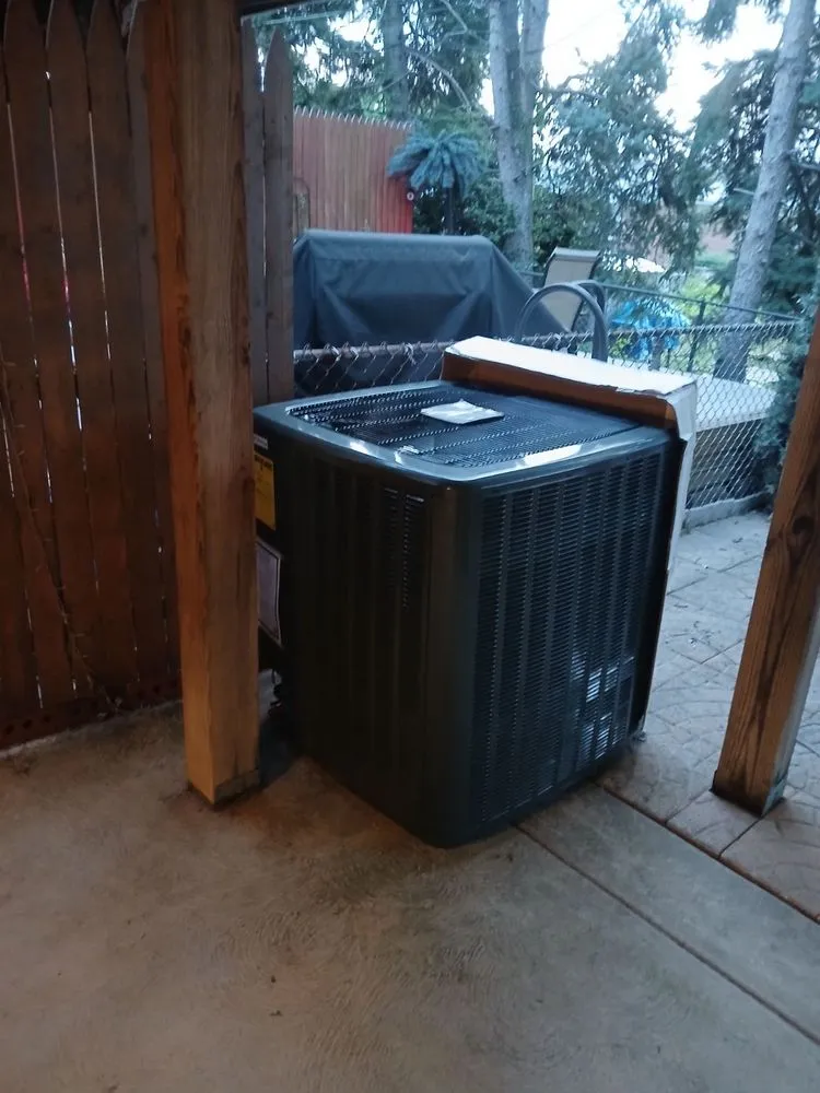 Certified electrical service for homes in lighting installation,  by 