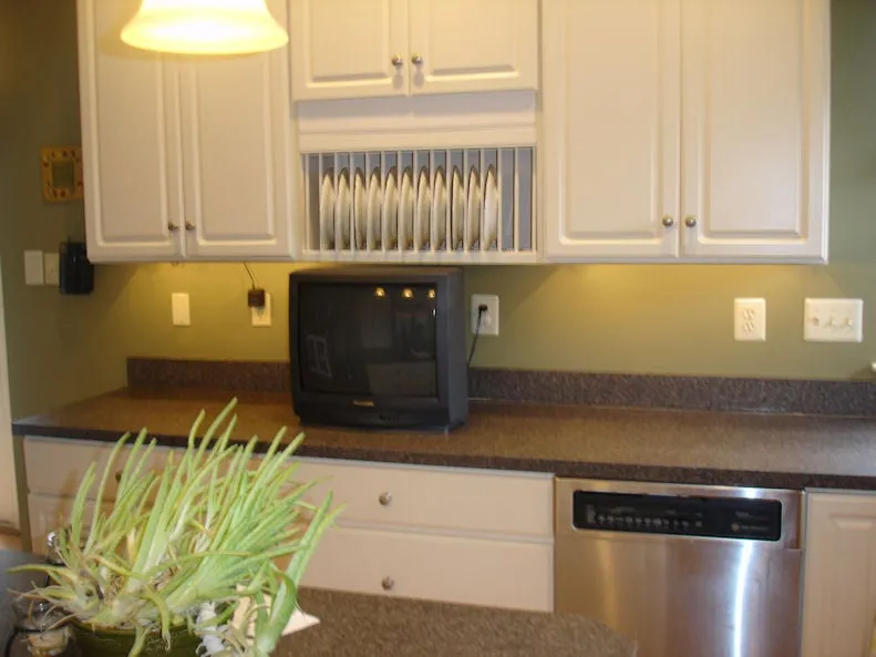 Slide of Doelp Electric