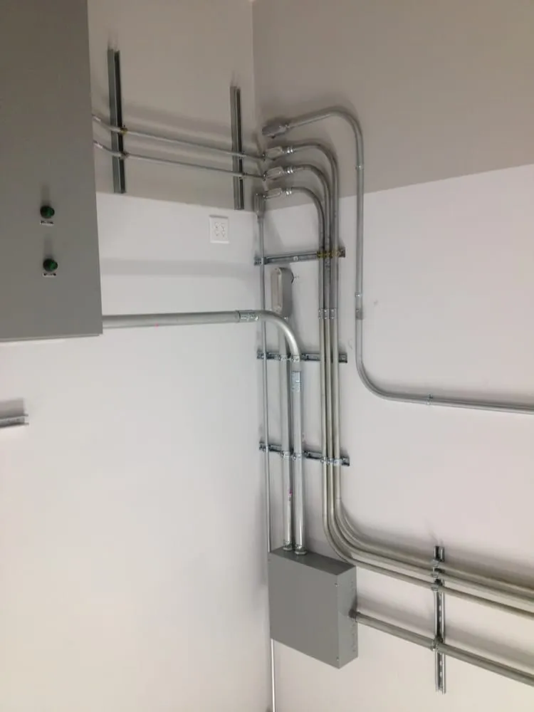 Slide of Doelp Electric