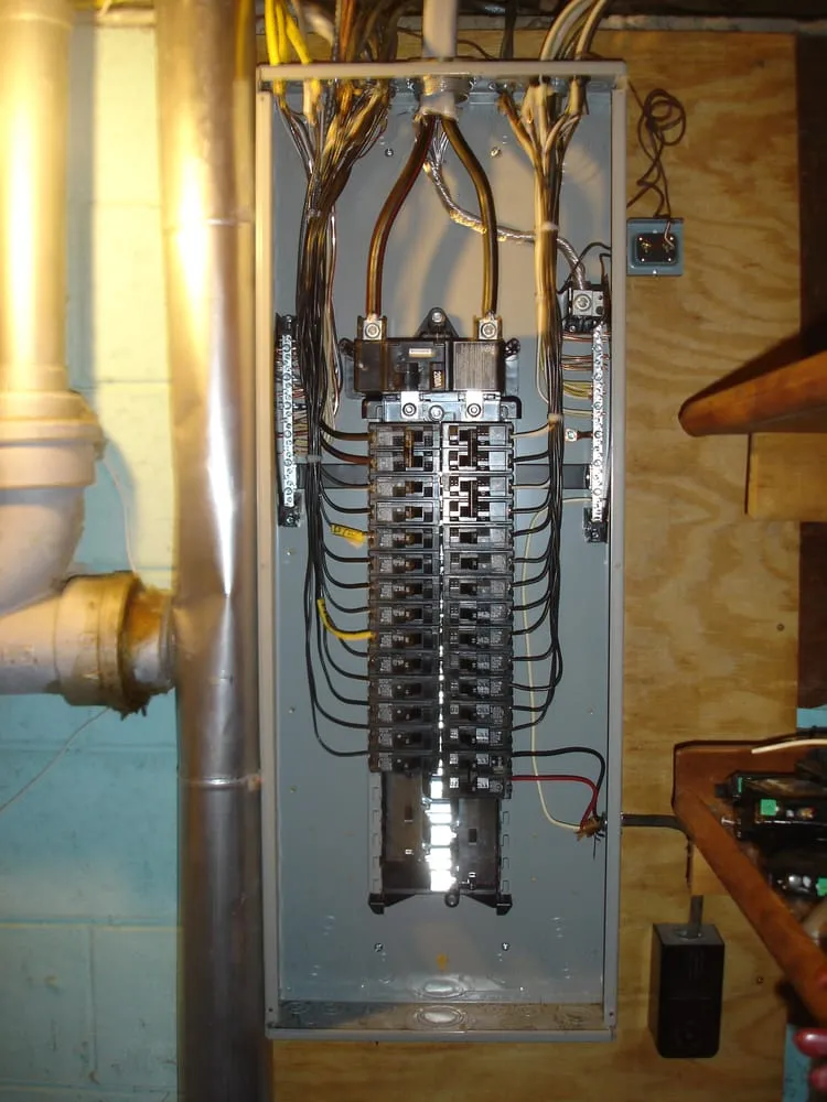 Slide of Doelp Electric