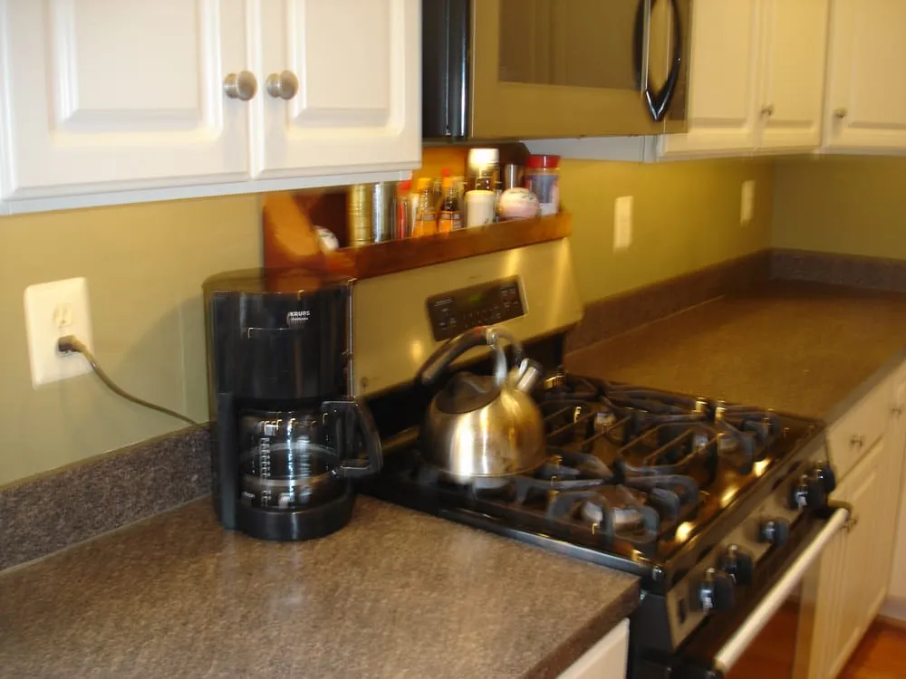 Slide of Doelp Electric