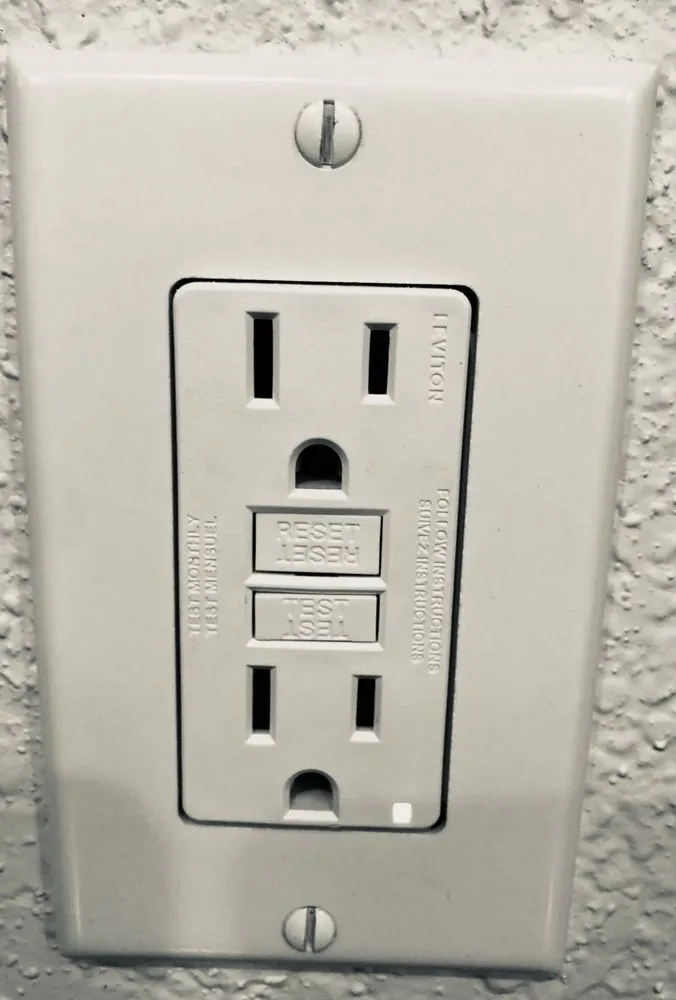 Slide of Dolce Electric