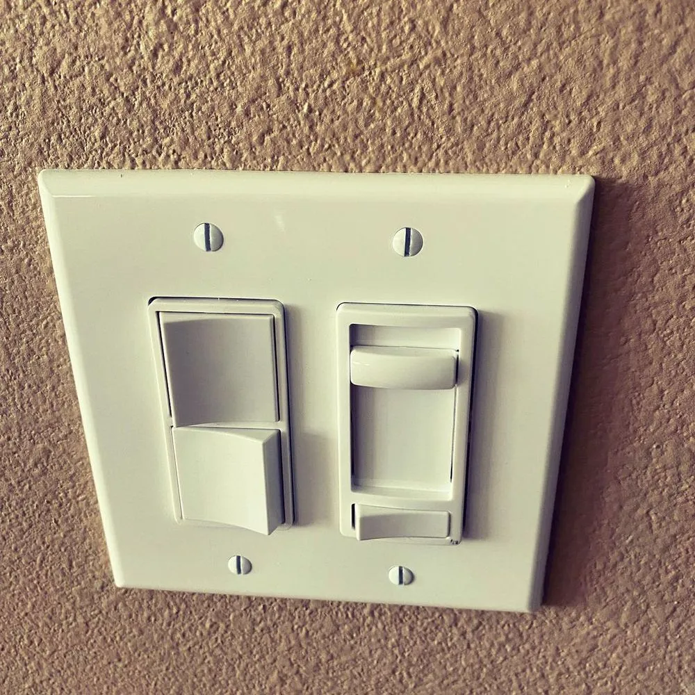 Slide of Dolton Emergency Electrician