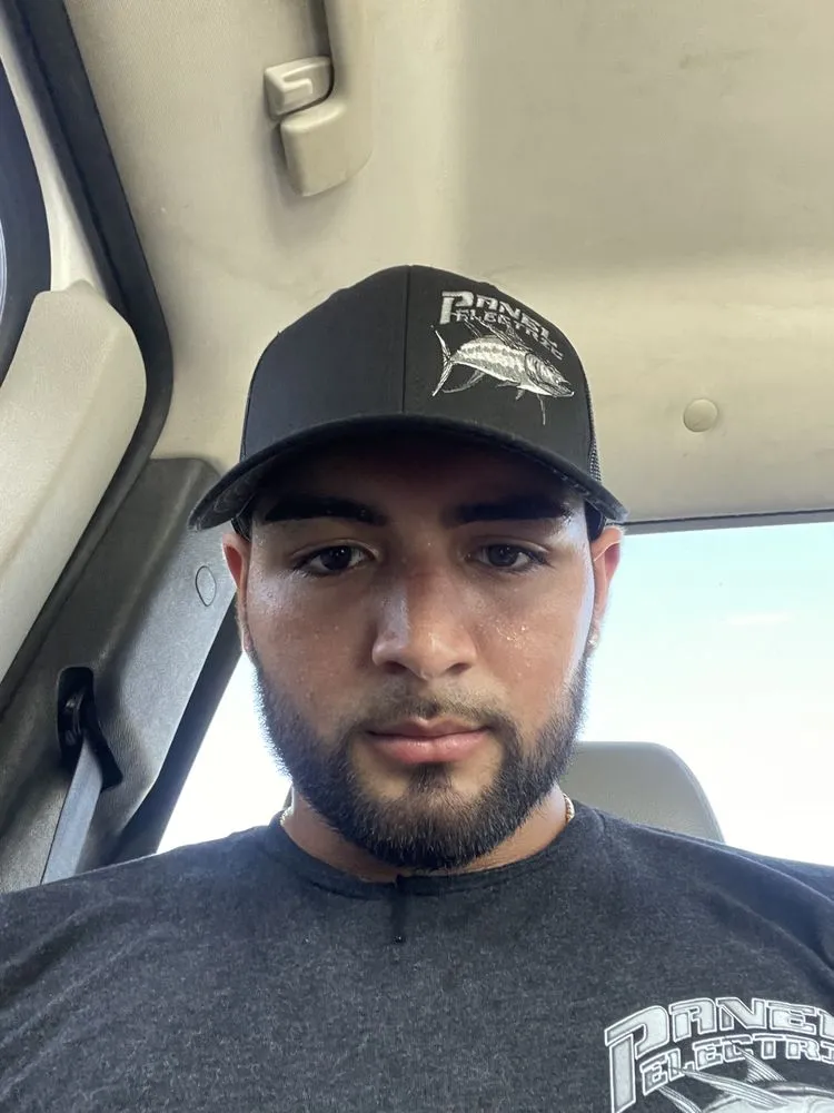 Slide of Dominic’s Handyman & Electrical Work