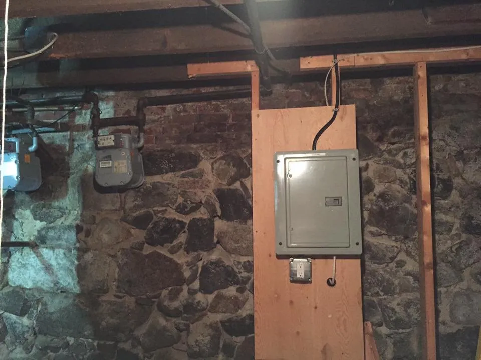 Slide of Donald Hesse Electric