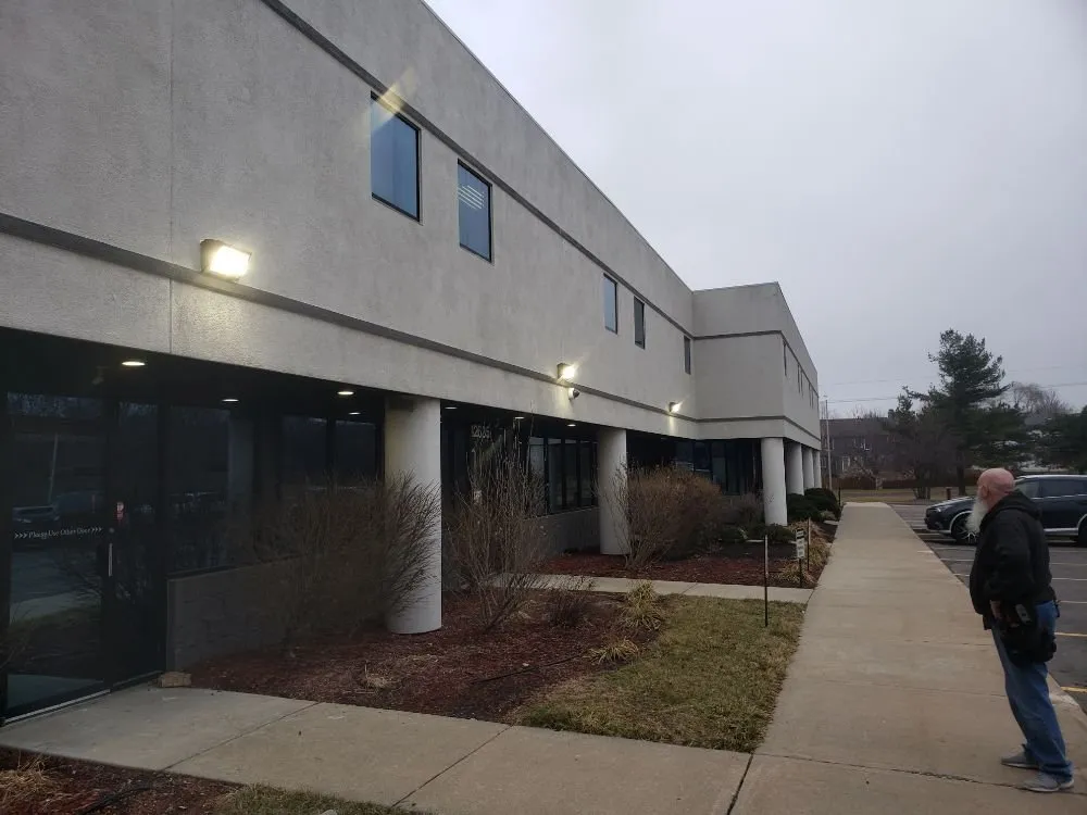 Professional electrician providing lighting installation in , 