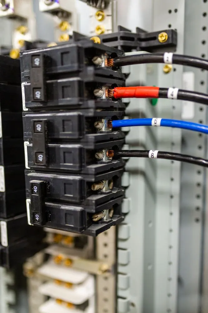 Slide of Doneen Electric, Inc