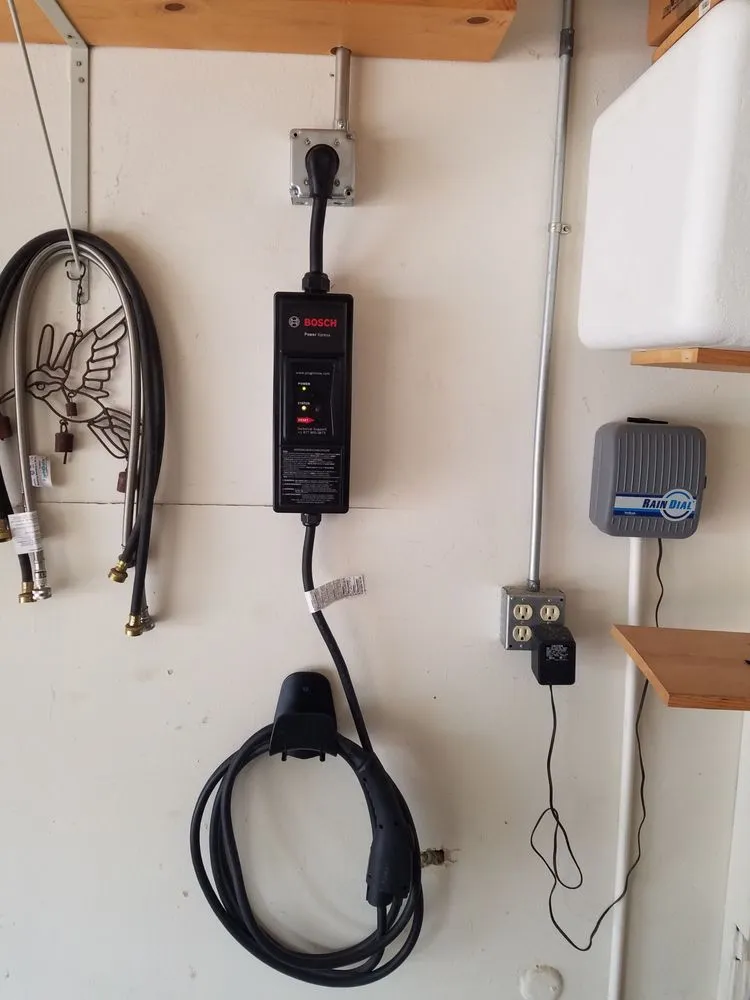 Slide of Doneen Electric, Inc