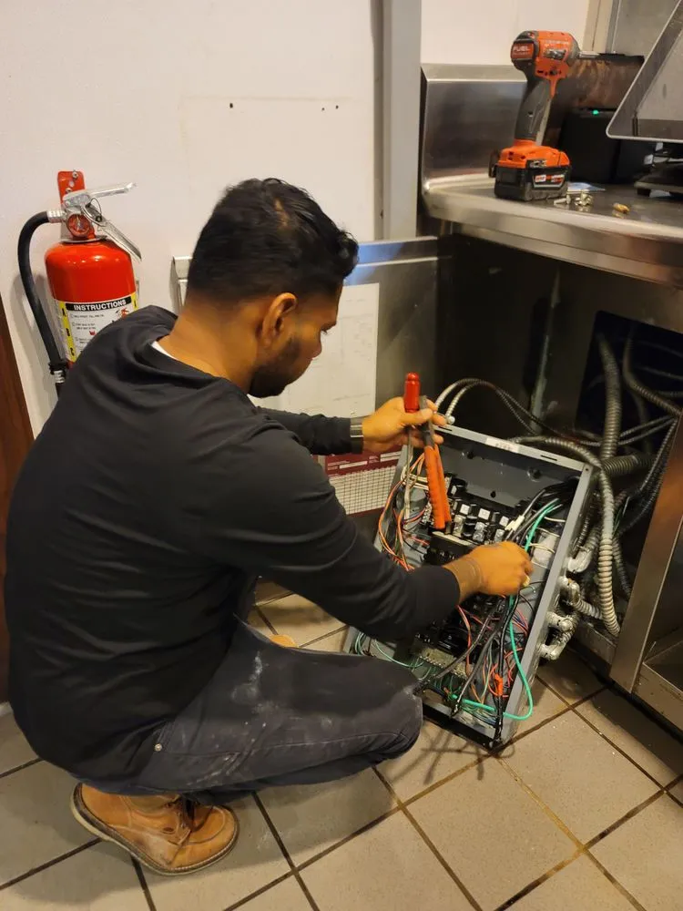 Slide of Doolbar Electrical Contracting Service