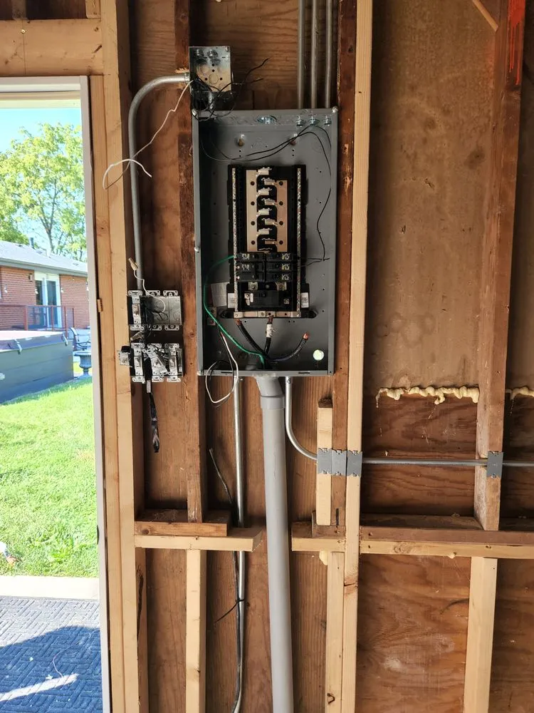 Emergency circuit breaker repair service in St John, IN - Doss Electric