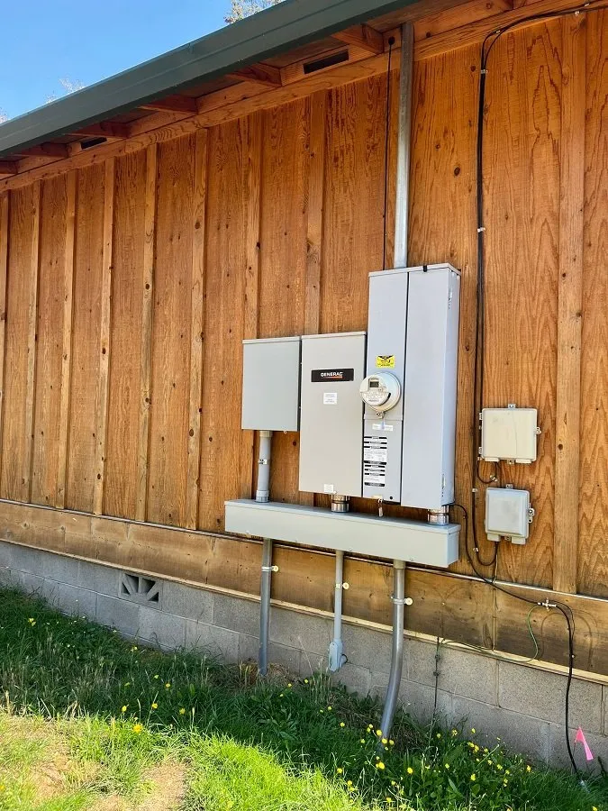 Slide of Double J Electric