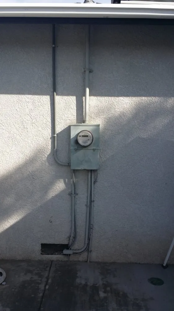 Slide of Double J Electric