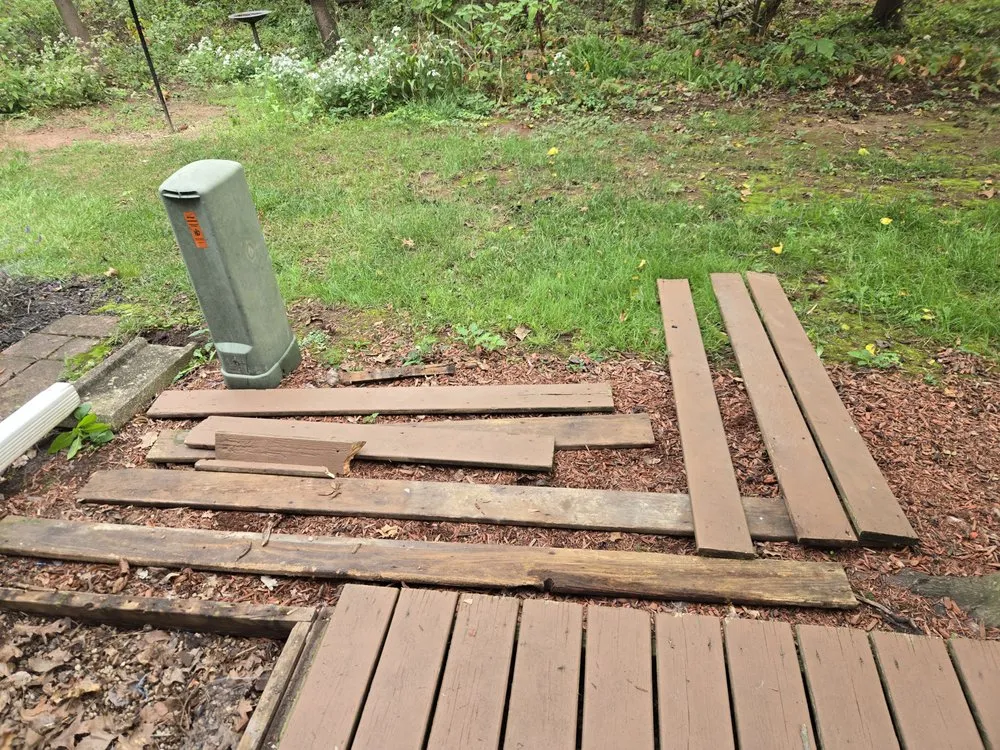 Slide of DQ Renovations