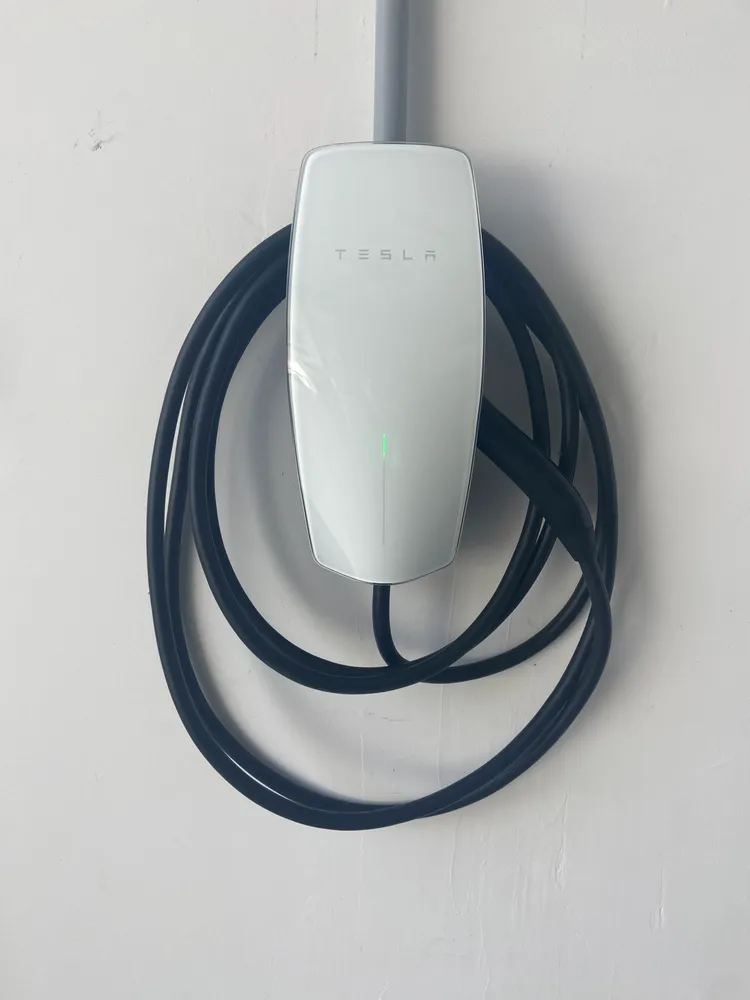 Slide of Dr Sparks Electric