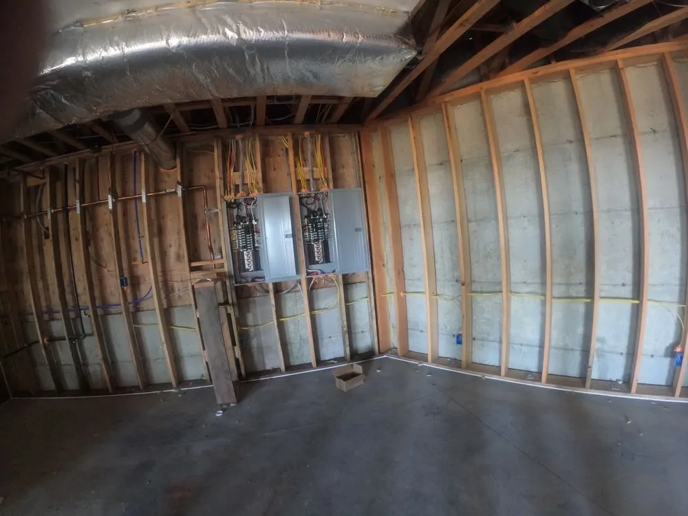 Slide of Dr Sparks Electric EC