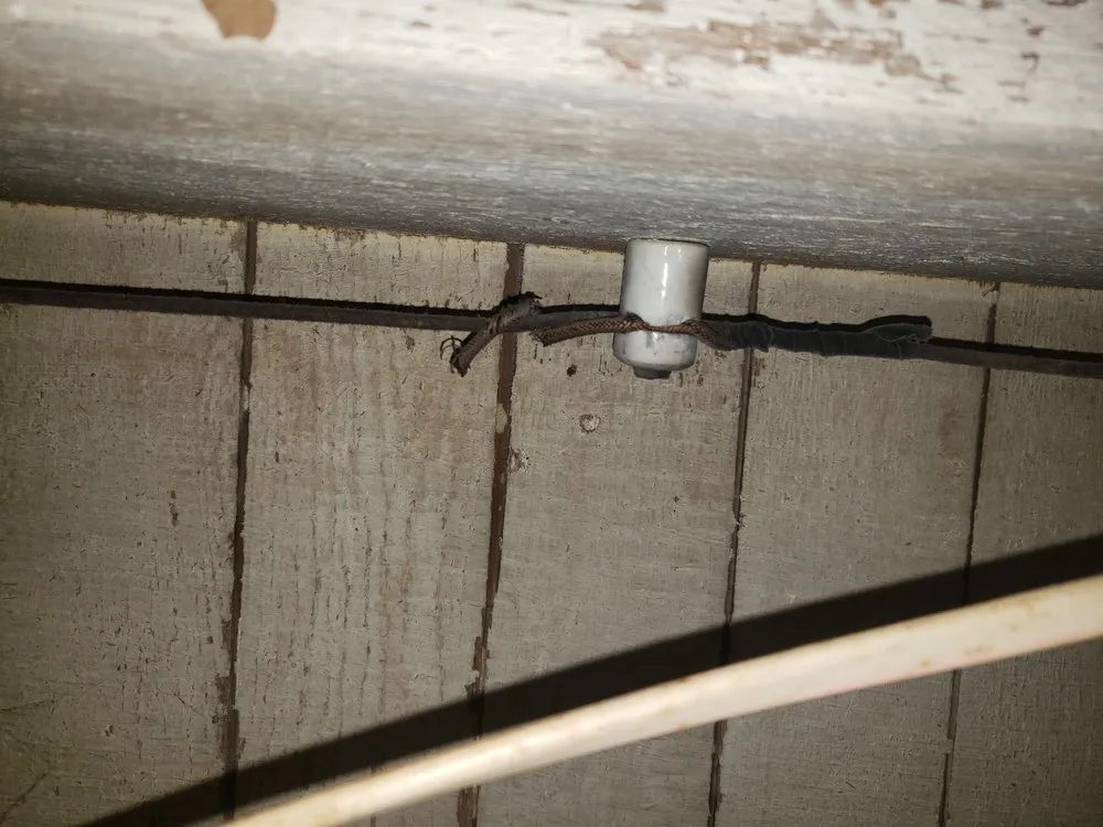 Slide of Dr. Watts Electric