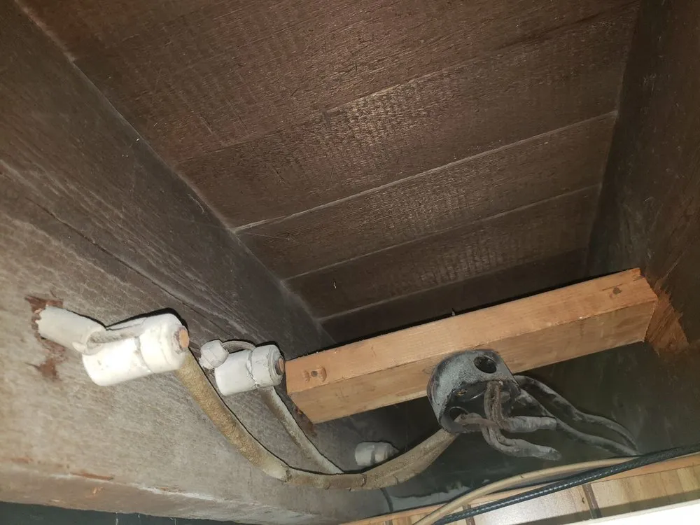 Slide of Dr. Watts Electric