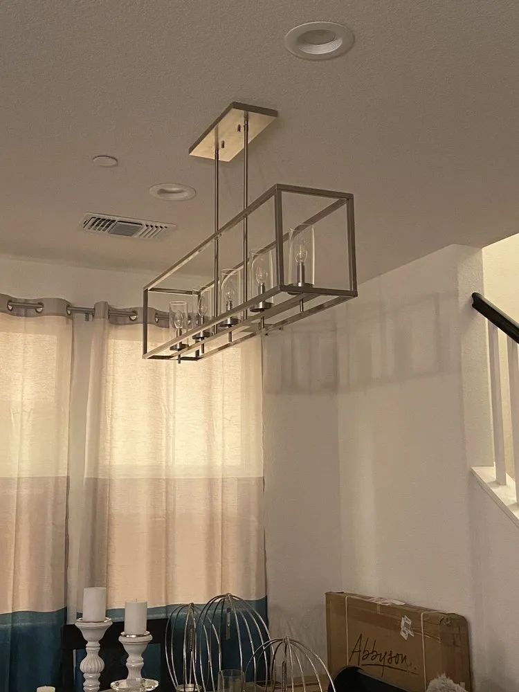 Slide of Dr Wattz Electric