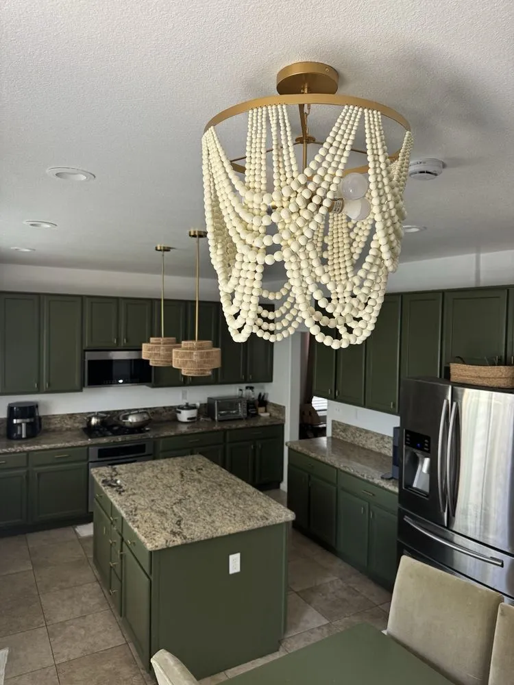 Slide of Dr Wattz Electric